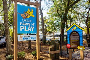 Lakeside Paws N Play dog park sign at Ocean Lakes